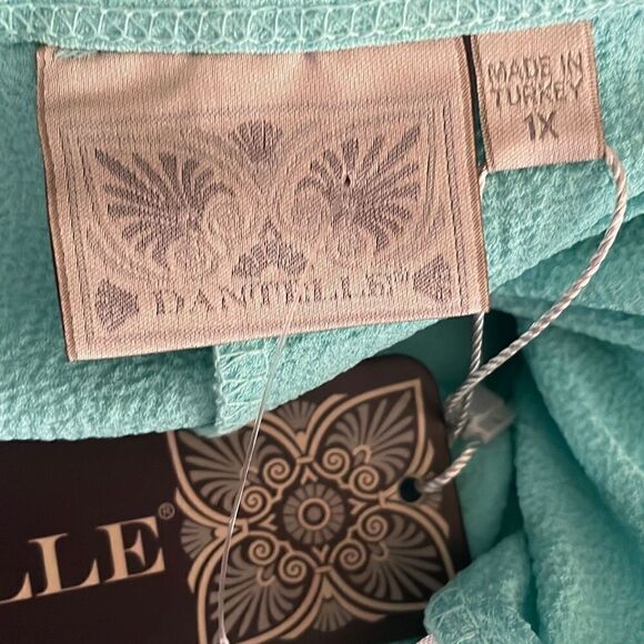 Dantelle NEW Aqua Textured Drop Sleeve High Low Hem Top sz 1X - Picture 6 of 7
